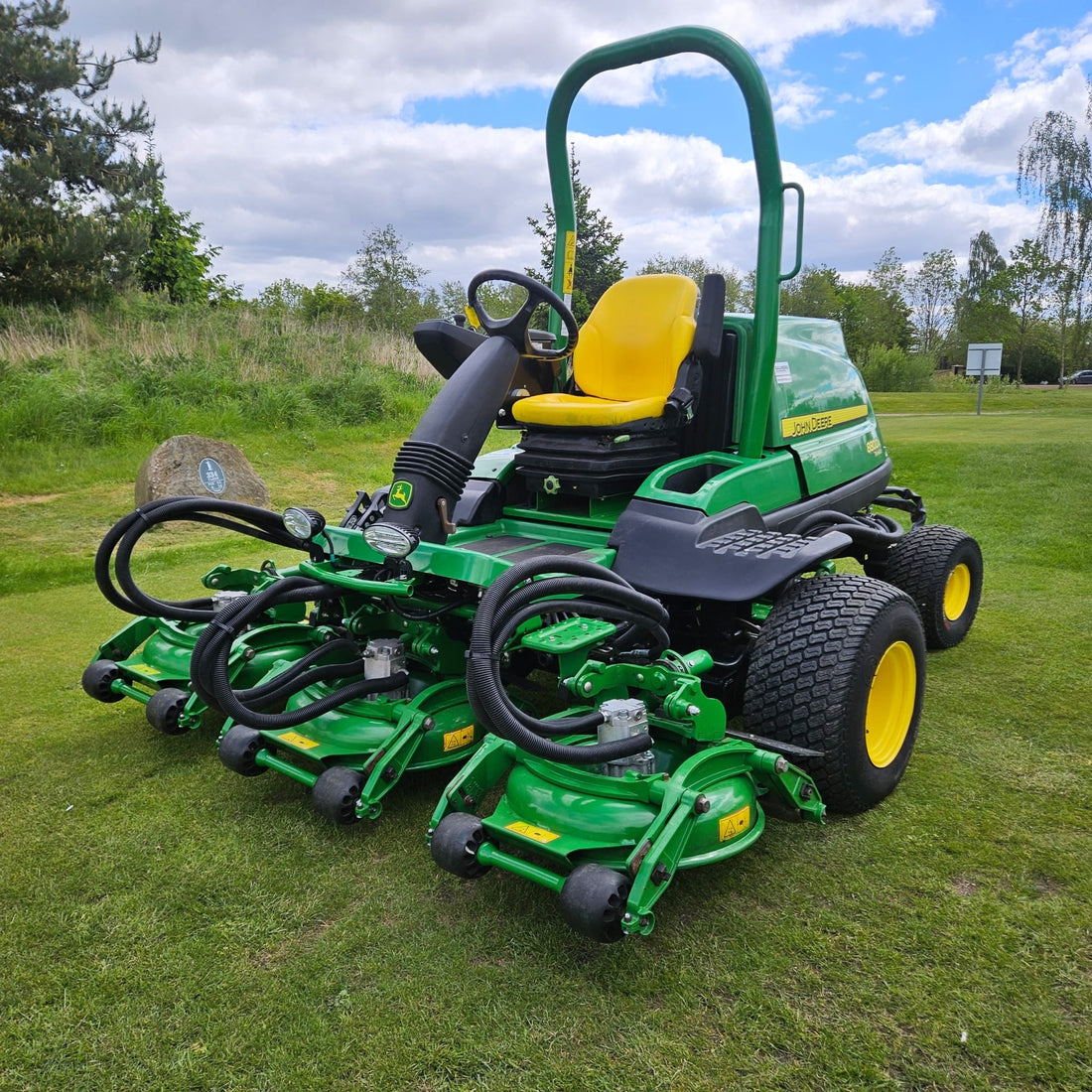 New Course Machinery Arrives at Kingswood Golf & Leisure